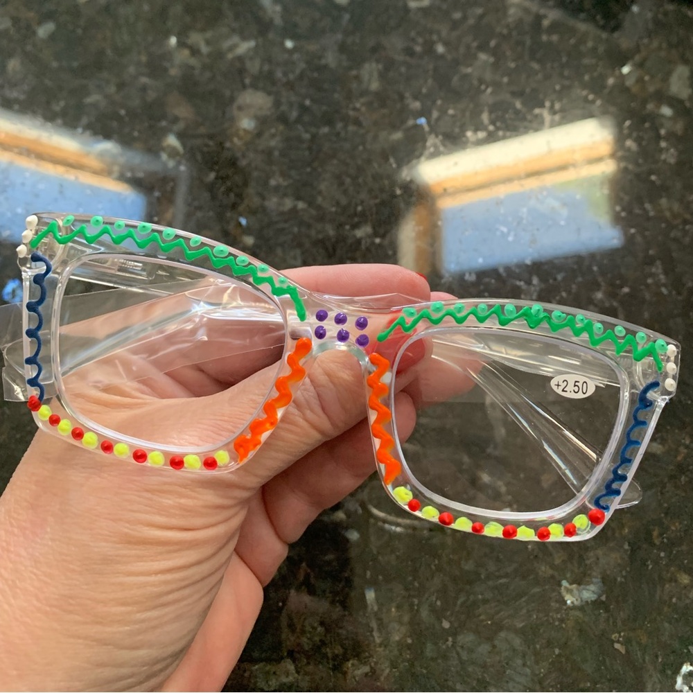 HANDPAINTED READERS - Picture 3 of 13